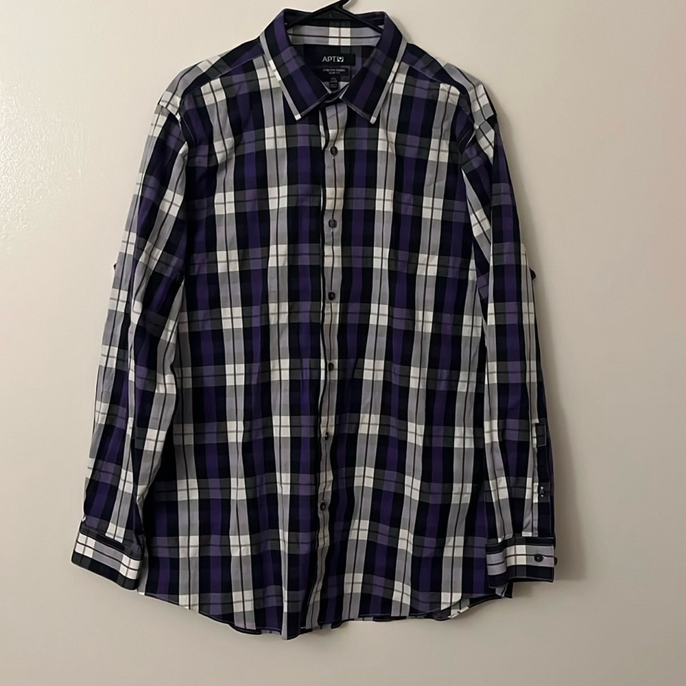 Men’s long sleeve button down